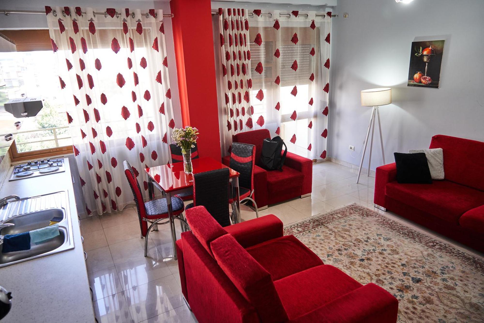 Kalpazo Home New Bazzar Tirana Esterno foto